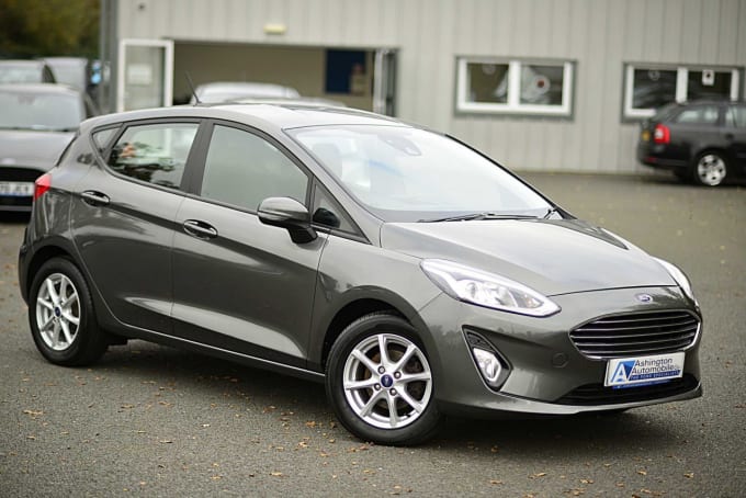 2025 Ford Fiesta