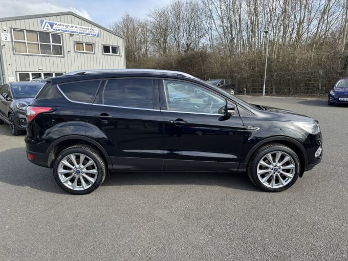 2025 Ford Kuga