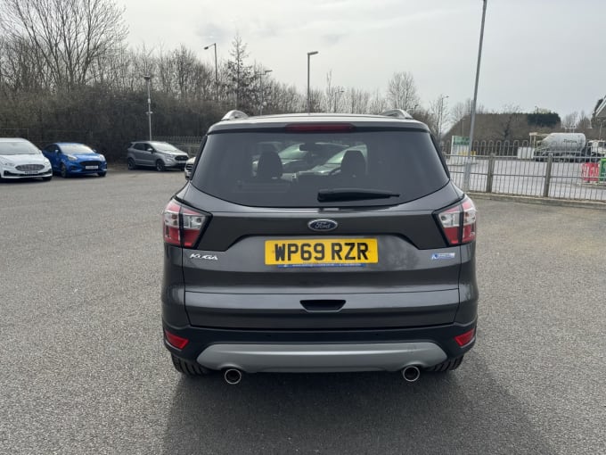 2025 Ford Kuga