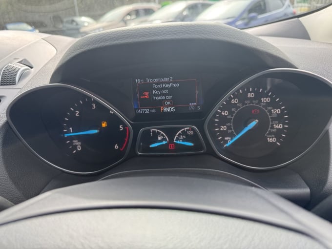 2025 Ford Kuga