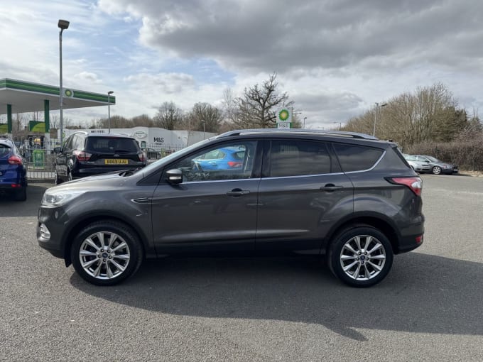 2025 Ford Kuga