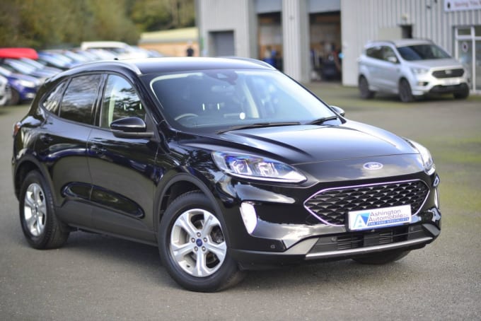 2025 Ford Kuga