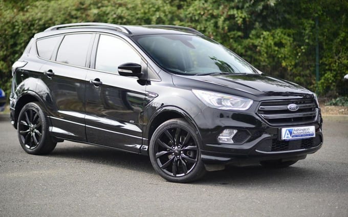 2025 Ford Kuga