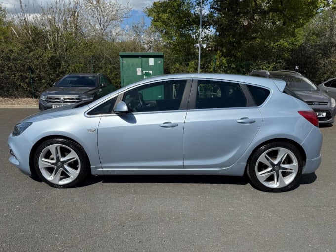 2025 Vauxhall Astra
