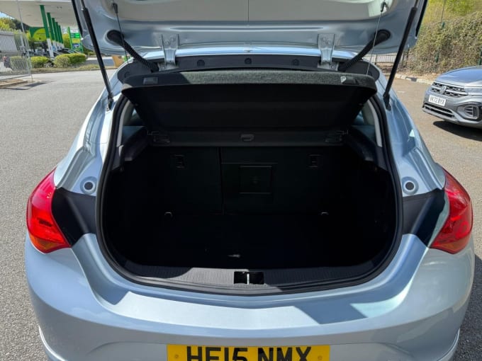2025 Vauxhall Astra