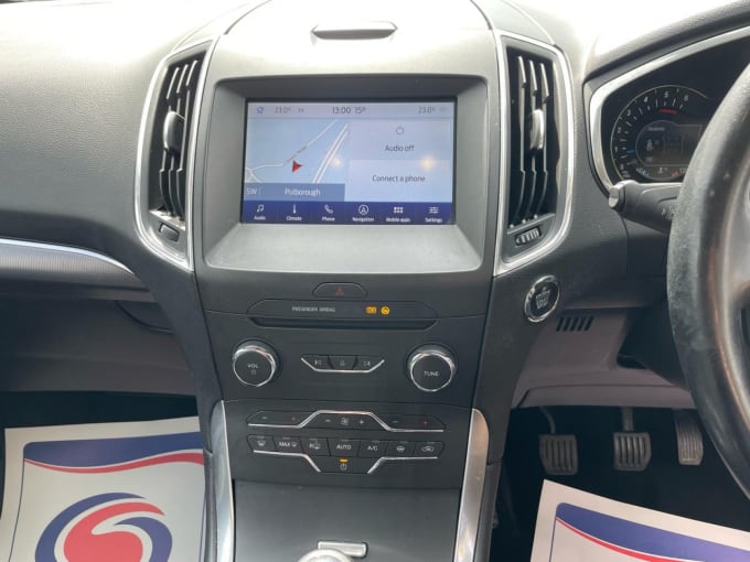 2025 Ford Galaxy