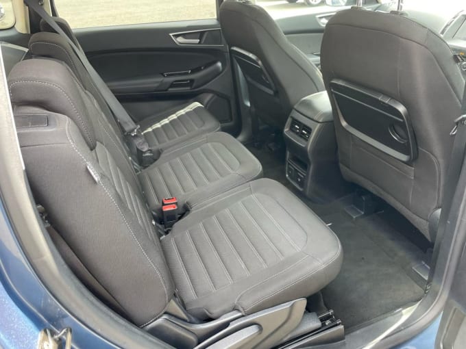 2025 Ford Galaxy