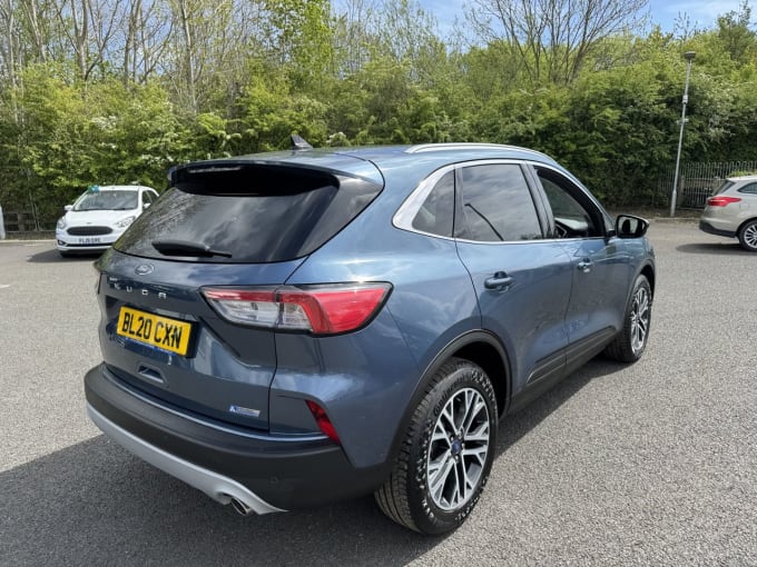 2025 Ford Kuga