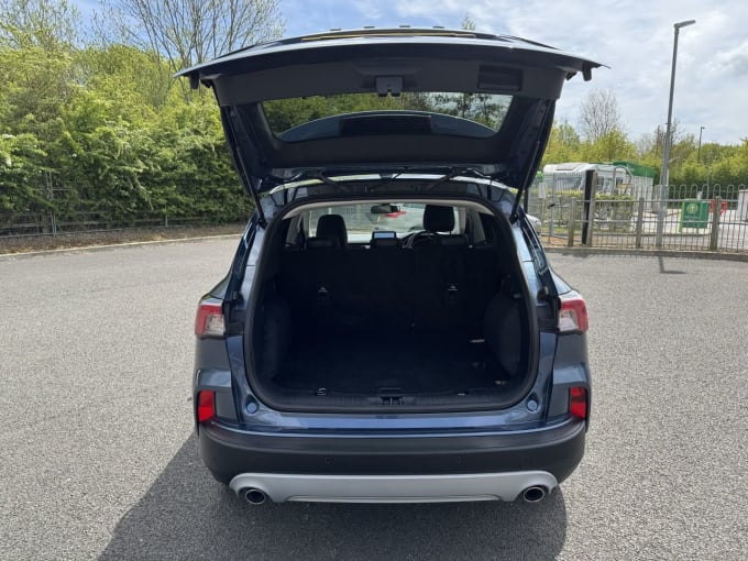 2025 Ford Kuga