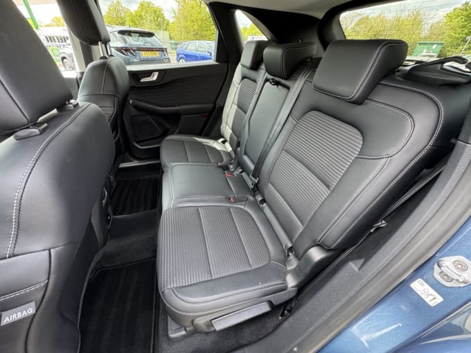 2025 Ford Kuga