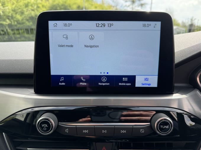 2025 Ford Kuga