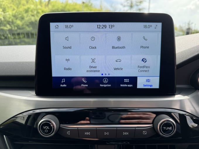 2025 Ford Kuga