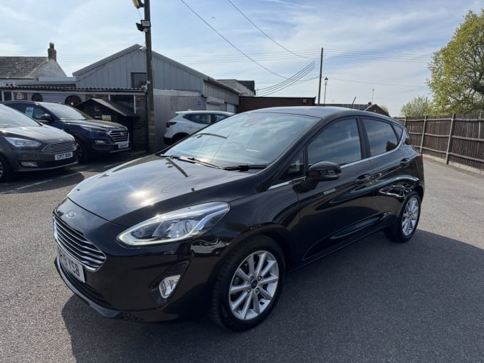 2025 Ford Fiesta