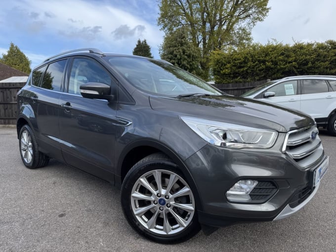 2025 Ford Kuga