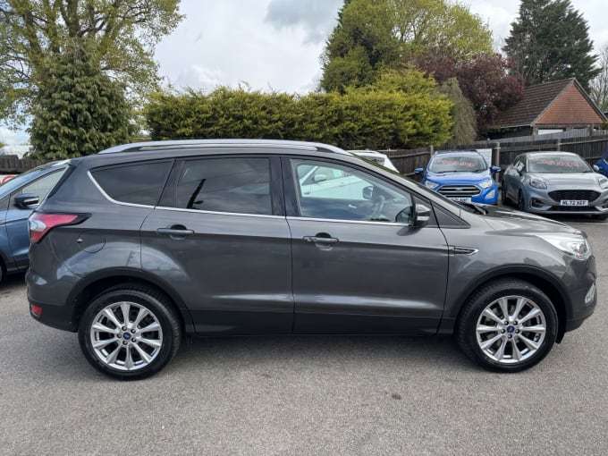 2025 Ford Kuga