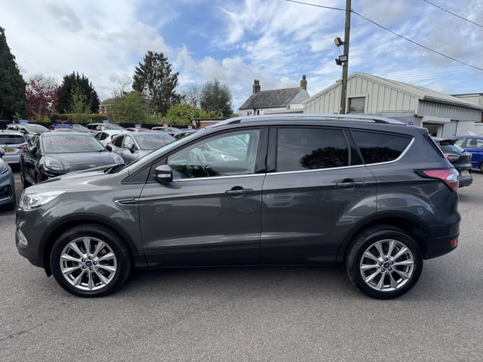 2025 Ford Kuga