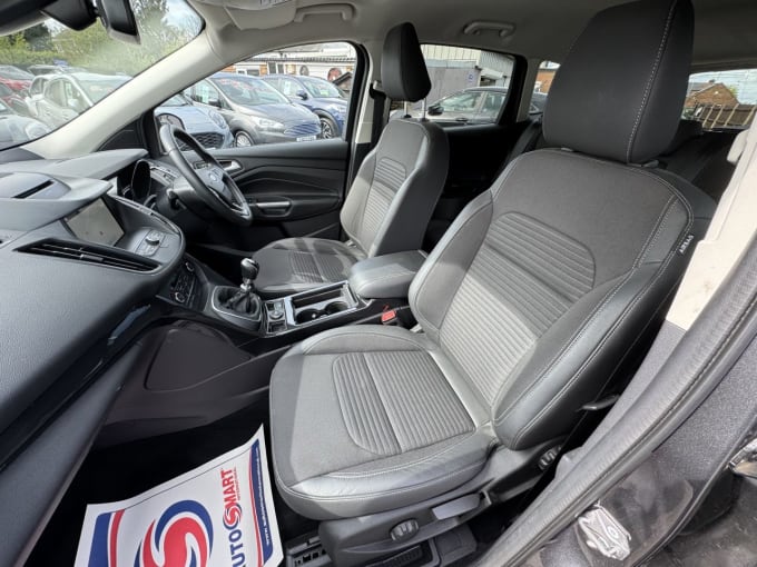2025 Ford Kuga