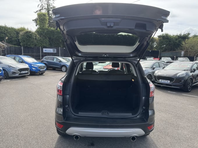 2025 Ford Kuga