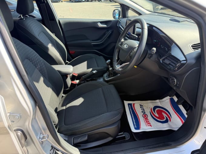 2025 Ford Fiesta