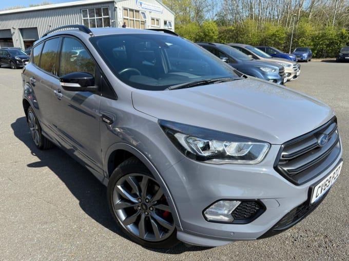 2025 Ford Kuga