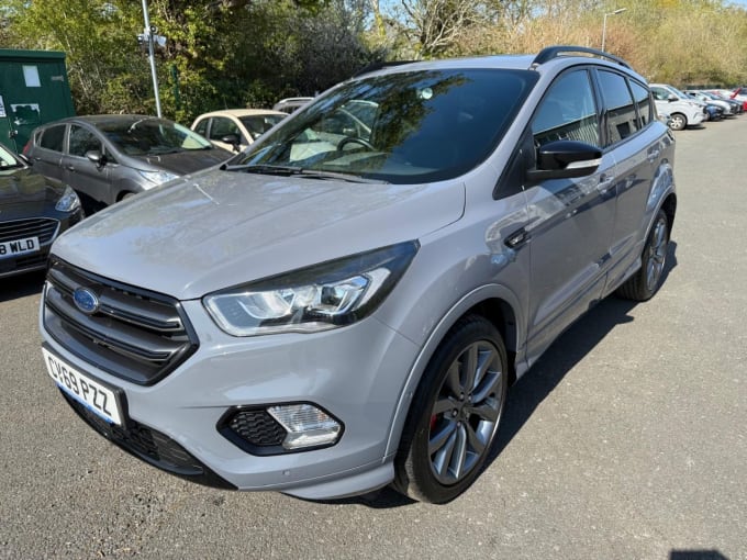 2025 Ford Kuga