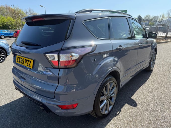 2025 Ford Kuga