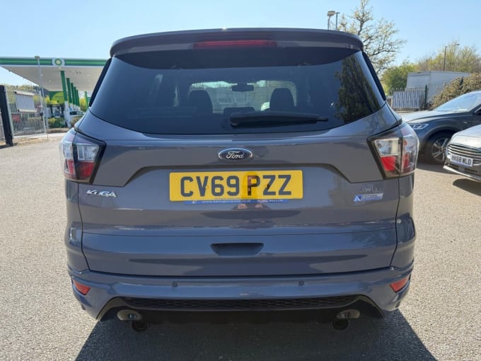 2025 Ford Kuga