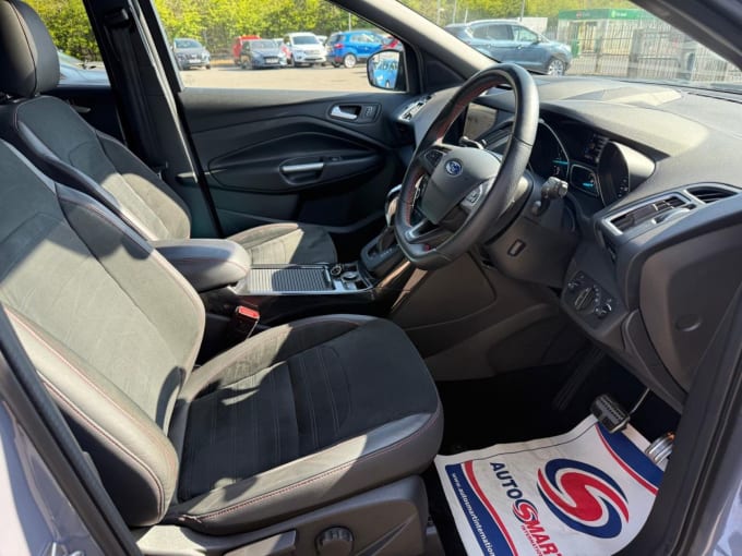 2025 Ford Kuga