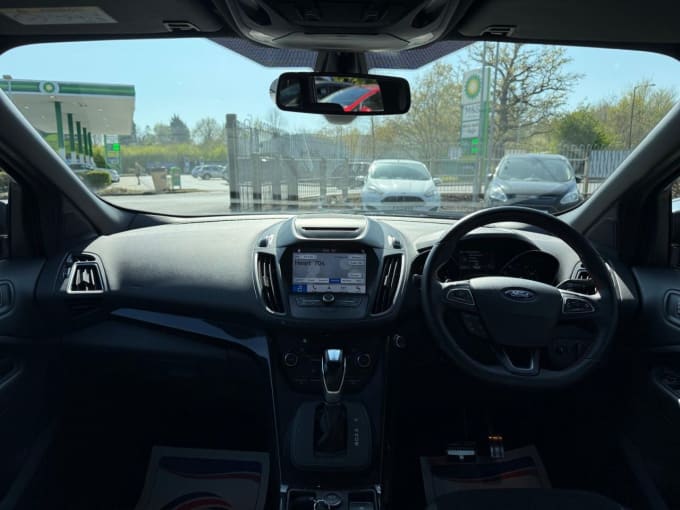2025 Ford Kuga