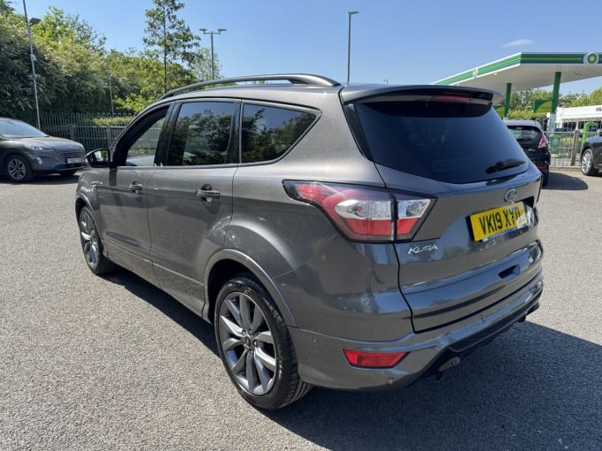 2025 Ford Kuga
