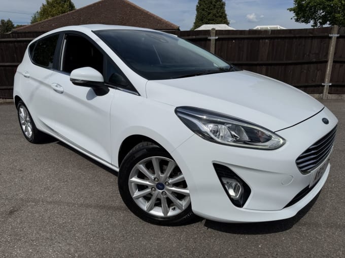 2025 Ford Fiesta