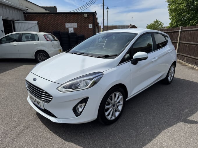 2025 Ford Fiesta
