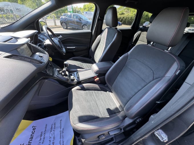 2025 Ford Kuga