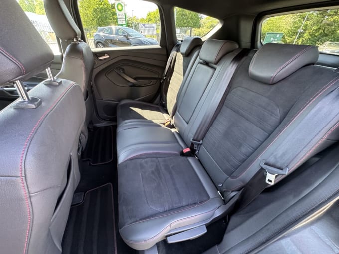 2025 Ford Kuga