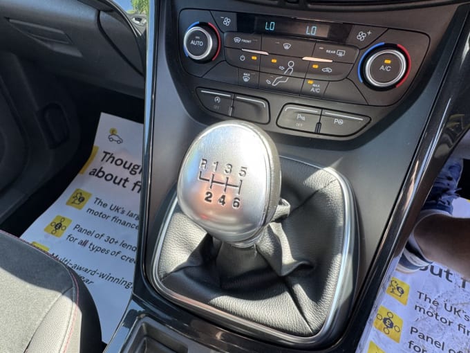 2025 Ford Kuga