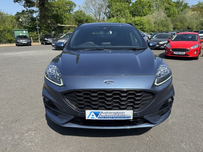 2025 Ford Kuga