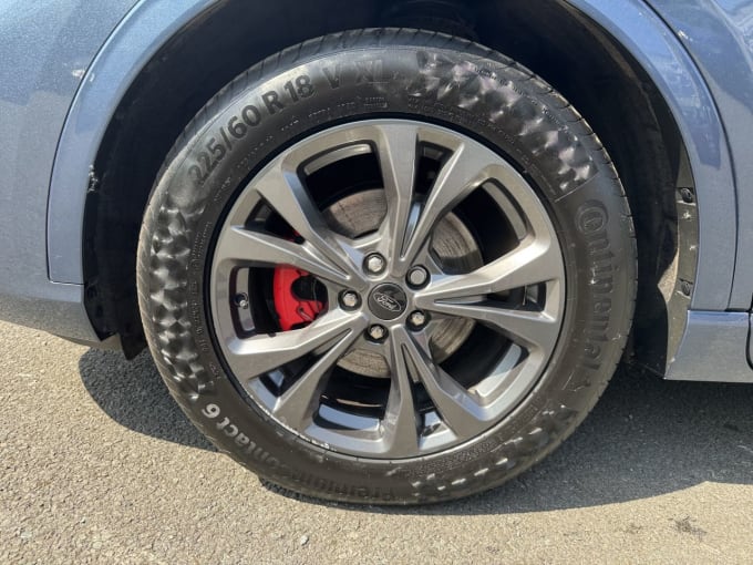 2025 Ford Kuga