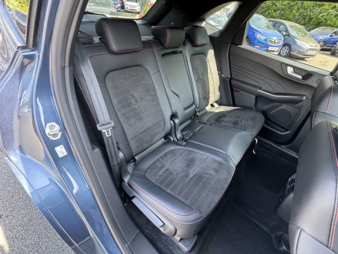 2025 Ford Kuga