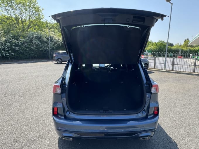 2025 Ford Kuga