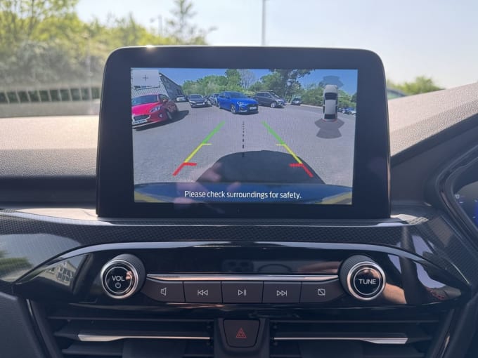2025 Ford Kuga