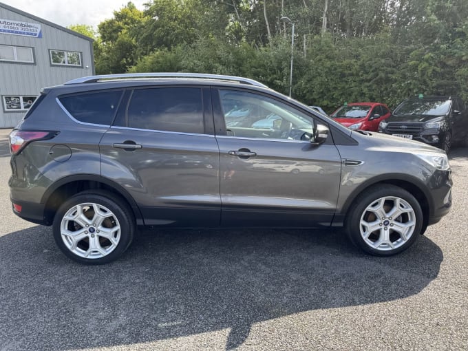 2025 Ford Kuga