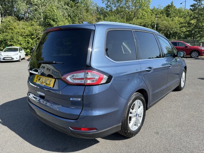2025 Ford Galaxy