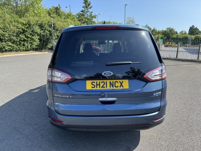 2025 Ford Galaxy