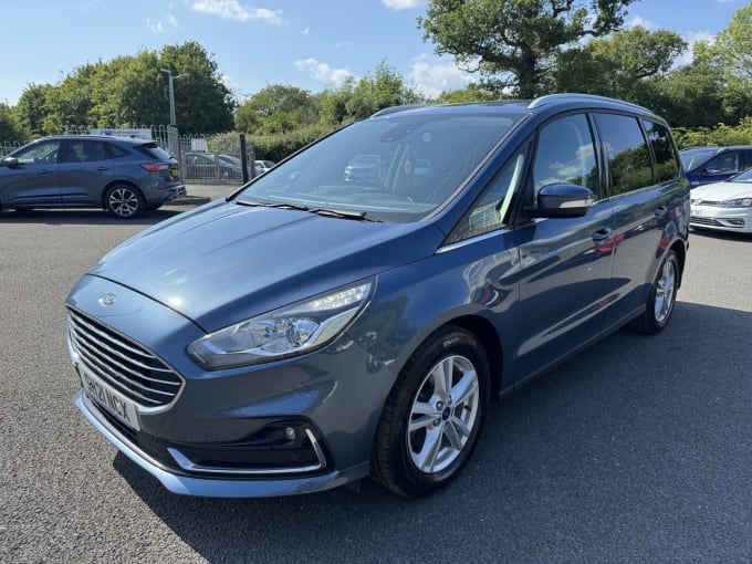 2025 Ford Galaxy