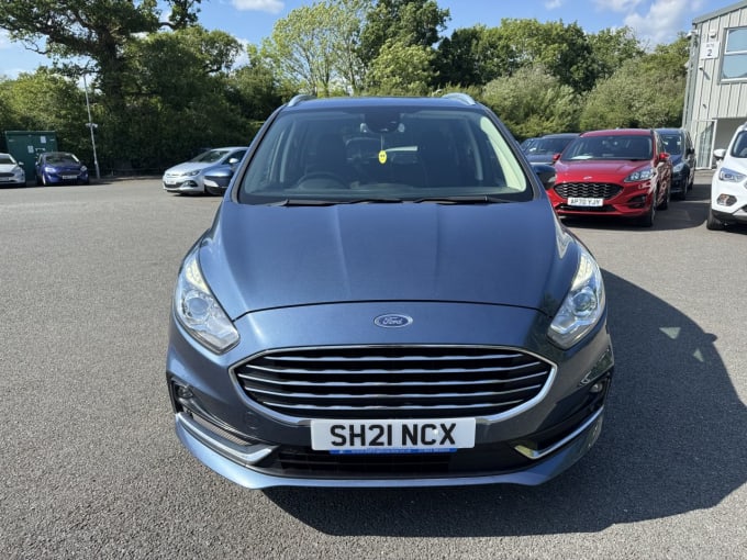 2025 Ford Galaxy