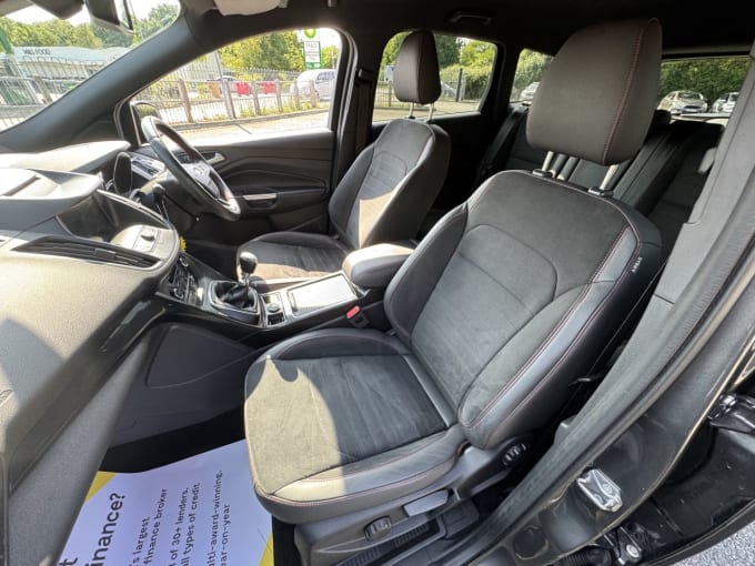 2025 Ford Kuga