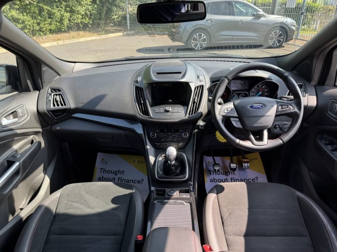 2025 Ford Kuga