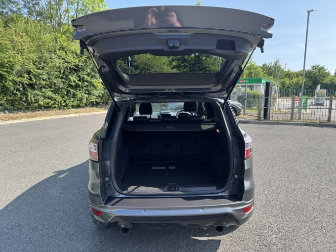 2025 Ford Kuga