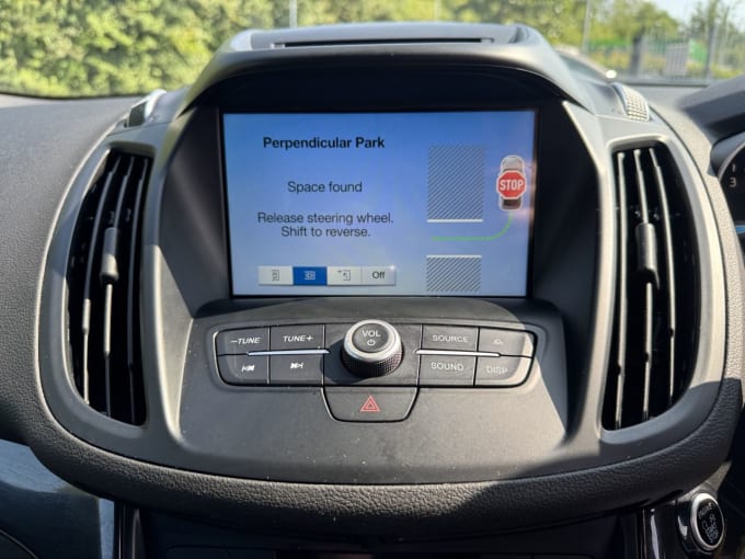 2025 Ford Kuga