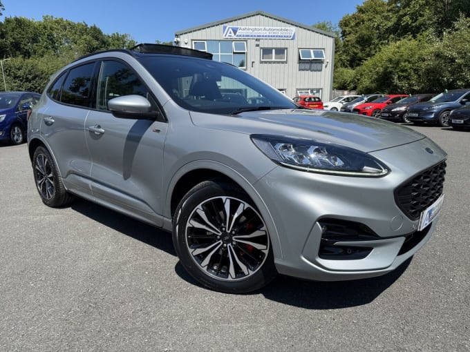 2025 Ford Kuga